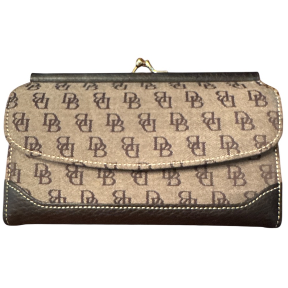 Dooney & Bourke Large Trifold Wallet